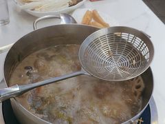 -刘少华贵州小黄牛·鲜牛肉火锅(总店)