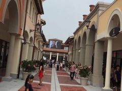 -佛罗伦萨小镇广佛名品奥特莱斯(疏港路店)