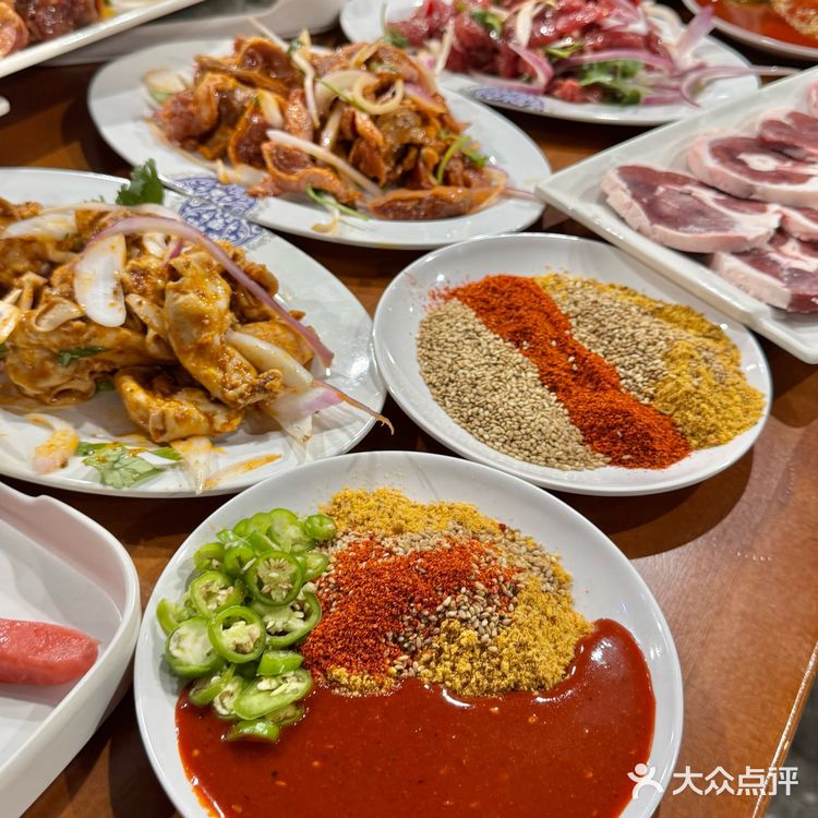 哈尔滨这烤肉店！！真让我开了眼了！