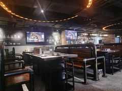 -麦凯伦烧烤·精酿超级工厂店(金桥总店)