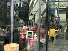 门面-金米兰咖啡