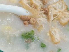 艇仔粥-禾师兄·布拉肠(一德路店)