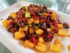 -湖泉水云间餐厅·弥勒地道菜(B座店)