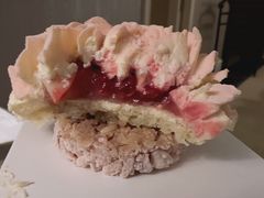 -潮一不贰·法式甜品·生日蛋糕·西式简餐(外滩店)