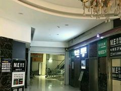 -东方巴黎购物广场