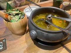 -云海肴·汽锅鸡·云南菜(天山百盛优客店)