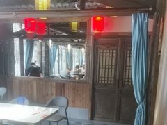 -乔家小院•非遗驴肉•本地小海鲜(滨河路店)
