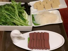 -天宜隆蘑菇宴火锅(石景山旗舰店)