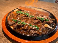 招牌田园火焰牛肋骨-蜜桃餐厅·伴山(湖滨商业街店)