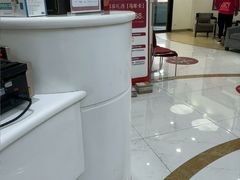 -雅悦齿科(顾村公园店)