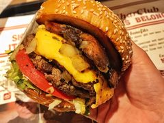 -The Habit Burger Grill 哈比特汉堡(复兴soho店)