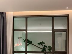 -柏曼酒店(重庆解放碑洪崖洞店)