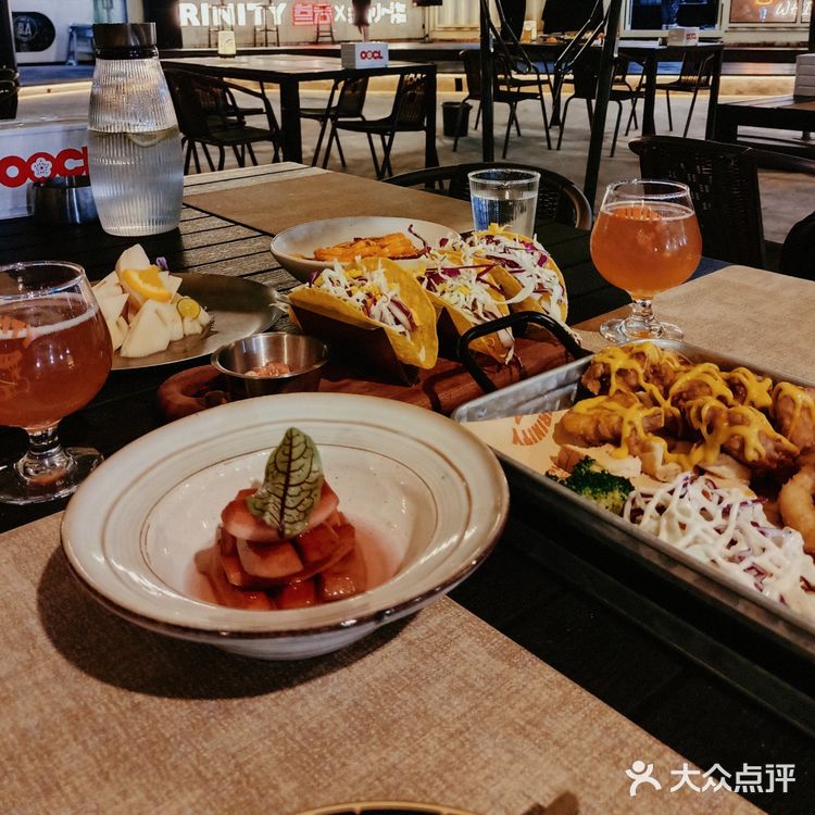 快来❗市区超惬意的露营风餐厅