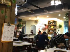 大堂-水碾河刘老大串串香(水碾河路店)