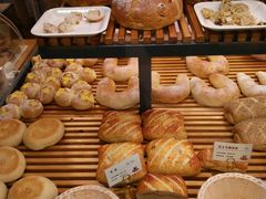 -焙丽拾光(麦凯乐直营店)