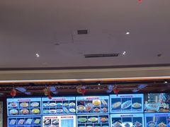 -八府香鸭·啫啫煲(华山路店)