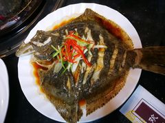 -睿柏云酒店-餐厅