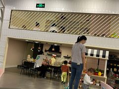-Lilliput粒粒堡亲子餐厅(置汇旭辉店)