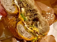 -Catch Bagel(芳草地店)