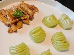 -新淮扬村·淮扬菜·北京烤鸭·世界美食之都示范店(崇文门店)