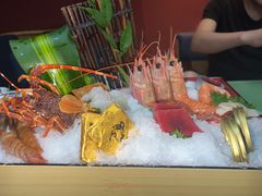 -万岛日本料理铁板烧(大宁店)