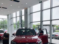 -奔驰上海利星(七宝店)