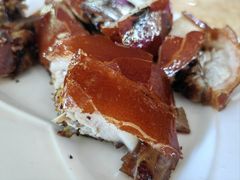 -黄记四更烤乳猪店