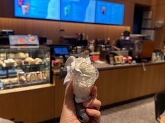 -星巴克(上海长宁来福士1F店)