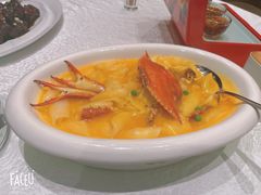 金汤飞蟹烩花胶-品海楼·大连海胆锅贴馆(东港店)