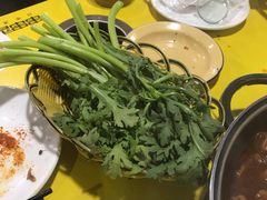 -老红桥炸灌肠牛肚锅烧烤(定福庄店)