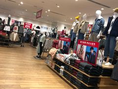 -优衣库(广州番禺万达广场店)
