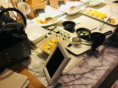 -上海漕河泾万丽酒店