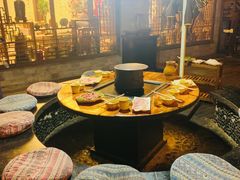 墨脱石锅鸡-滇藏石锅宴(崇仁巷老店)