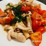 在北京的第一次尝试-彩椒炒鱿鱼