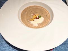 奶油蘑菇汤-弦月窗LUNETTE BY AMANDA(复兴路店)