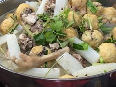 特色油茶土鸡火锅-毛大姐漓江特色啤酒鱼