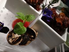 -韵秋荷(宝山龙湖天街店)