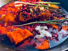 -周幺妹重庆老火锅(银泰城总店)