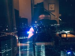 -上海龙之梦万丽酒店