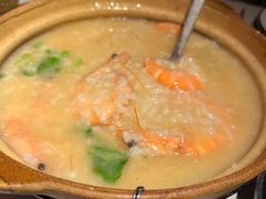 -蚝堡海鲜·威海菜·海肠捞饭·烧烤·亚洲吃蚝公司(幸福门店)