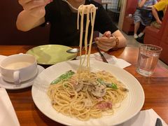 奶油培根蘑菇意面-吉姆丽德乡村西餐厅(闵行交大店)