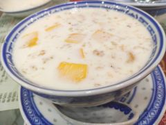 -赵记传承特色牛奶甜品(泉城广场店)