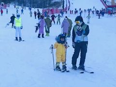 -亚布力新体委滑雪场