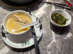 -禄婶鸡煲·打边炉