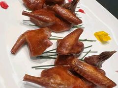 -Efes Turkish & Mediterranean Cuisine 艾菲斯餐厅(陆家嘴店)