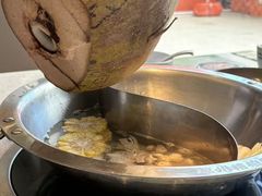 -椰小鸡·琼州糟粕醋·火锅(美兰缤纷城店)