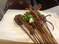 -陈员外正宗夹江烧烤(广福路店)
