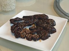 -莲餐厅·湖北菜·潜江小龙虾店(愚园路店)
