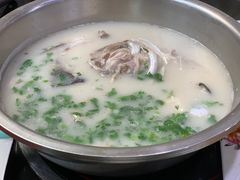 -雪野鱼头大王邢府公老店(雪野湖店)