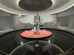 -涨巢·潮玩水疗局